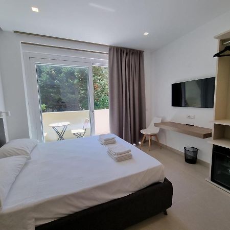 Marea Retreat Rooms Marina di Camerota Ngoại thất bức ảnh