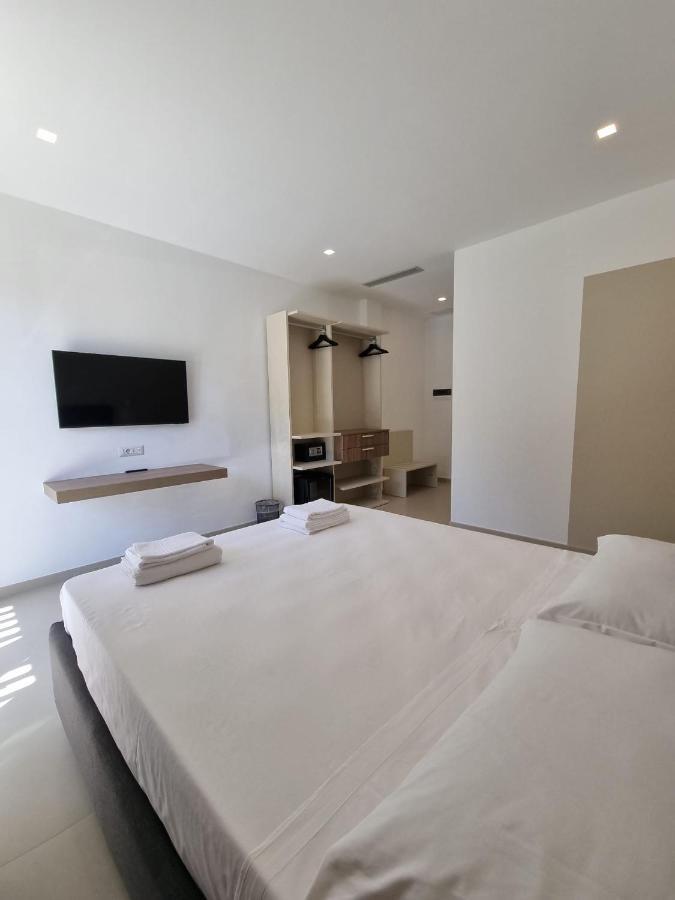 Marea Retreat Rooms Marina di Camerota Ngoại thất bức ảnh