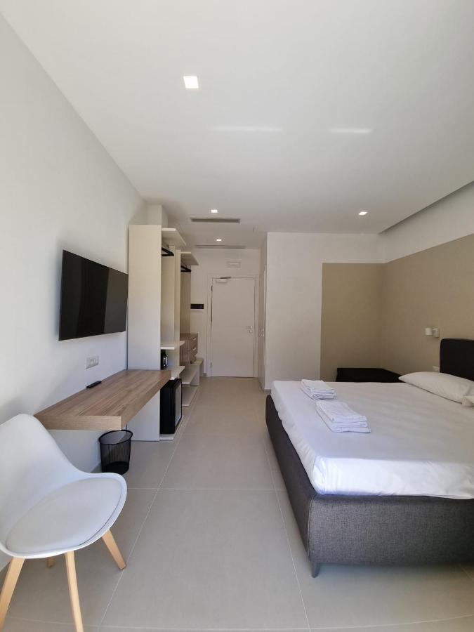 Marea Retreat Rooms Marina di Camerota Ngoại thất bức ảnh